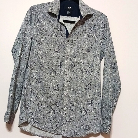 H&M Blue Abd White Paisley Mens Slim Fit Button Down Collar Shirt White Buttons - Picture 1 of 6